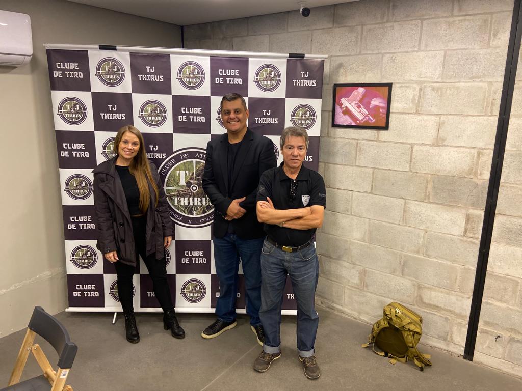 AGEMPU fecha convênio com Clube de Tiro.